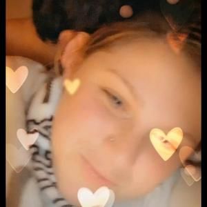 Meet your Posher, Gina